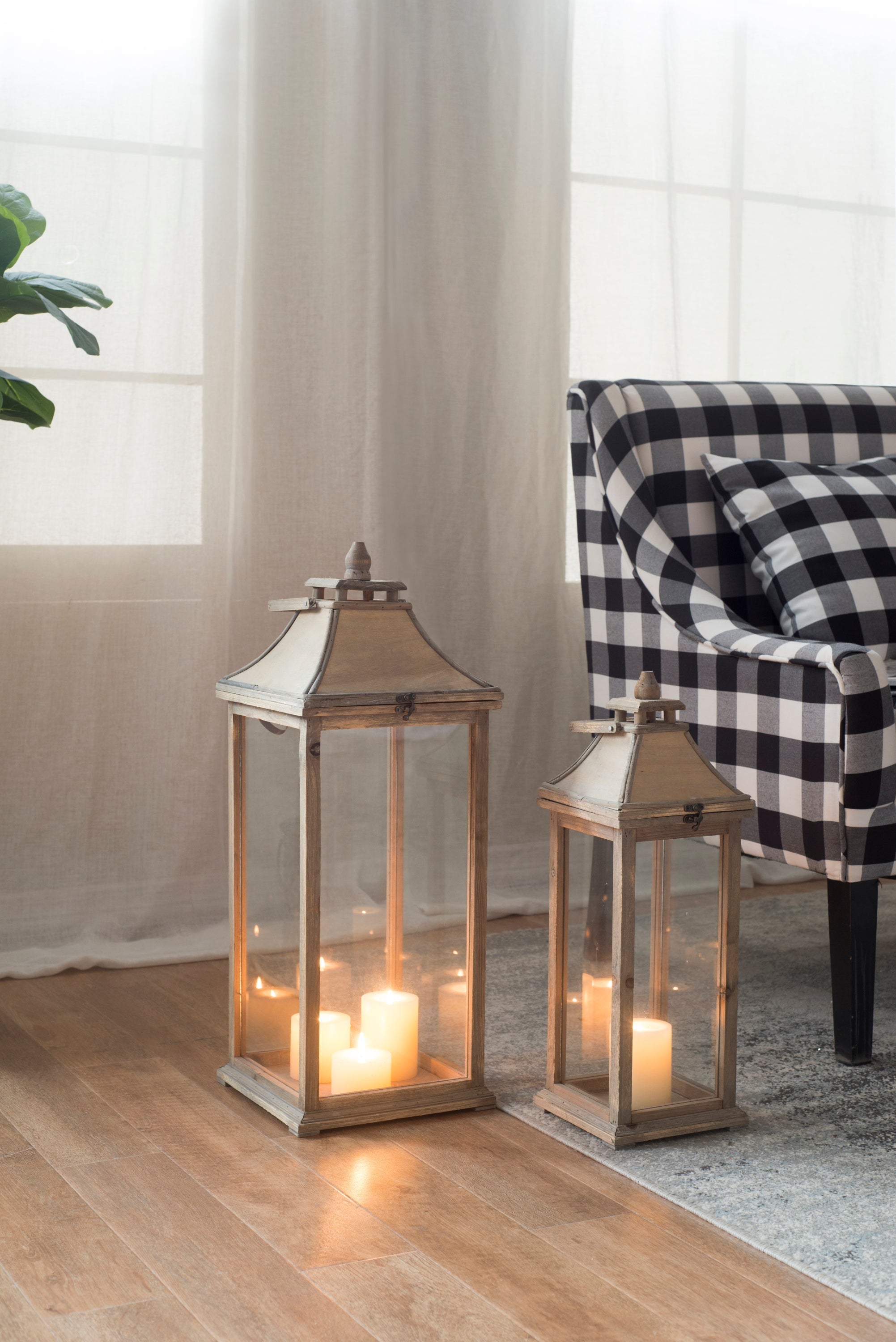 Wooden Candle Lantern Decorative, Hurricane Lantern Holder