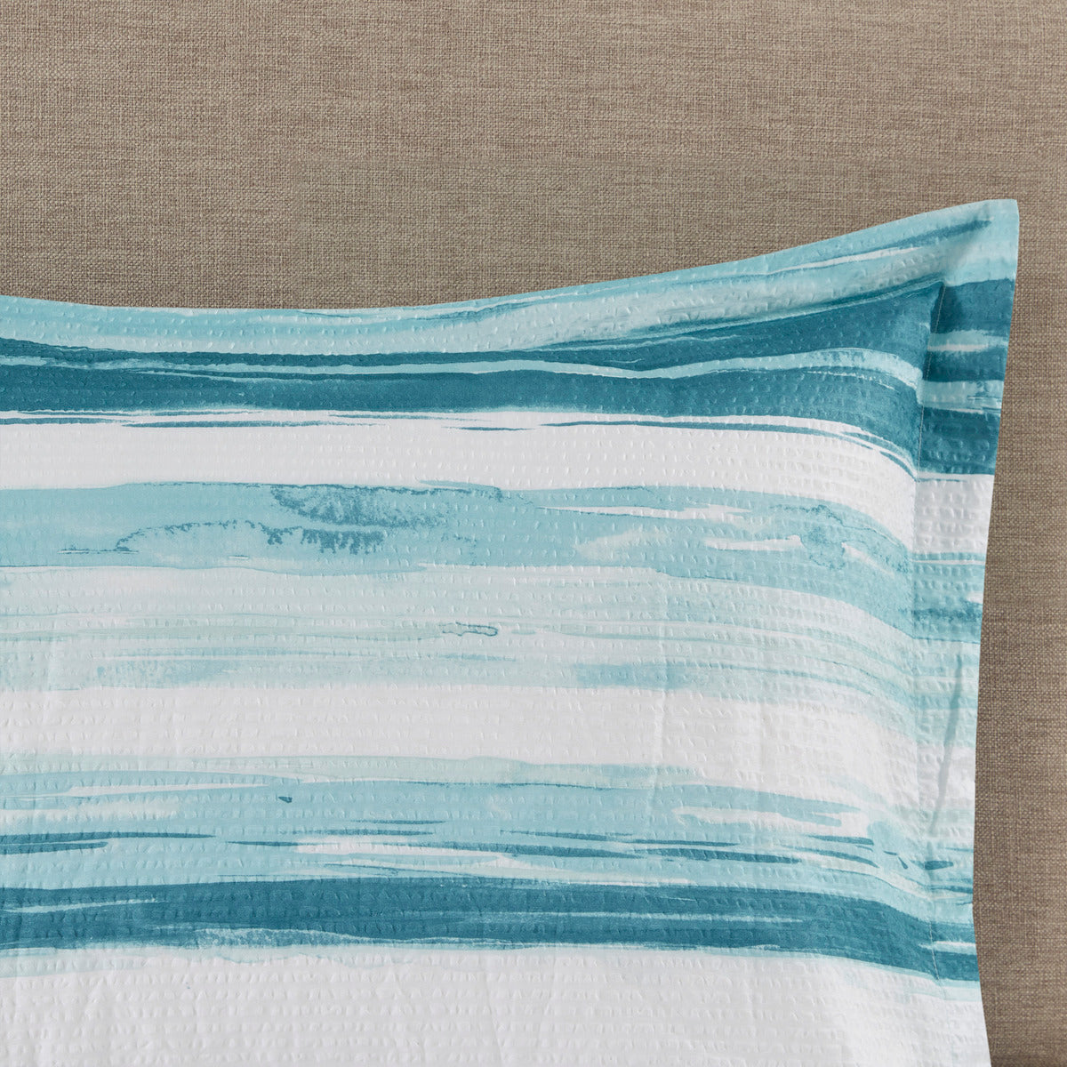 8 Piece Printed Seersucker Comforter and Quilt Set Collection Aqua King/Cal King