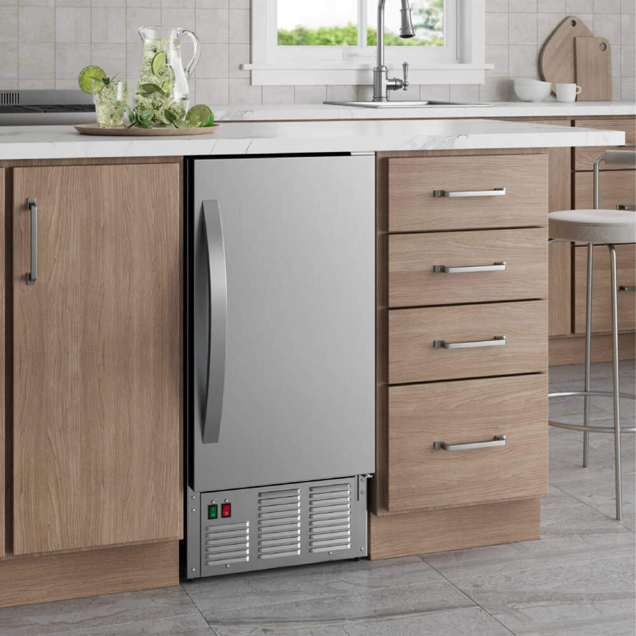 Edgestar 15-Inch Outdoor Undercounter Ice Maker W/ 50 LBS Daily Ice Production [OIM450SS] (SAK84720)